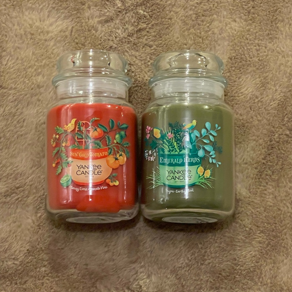 YANKEE CANDLE SUN GOLD TOMATO AND EMERALD HERBS CANLDE BUNDLE SET